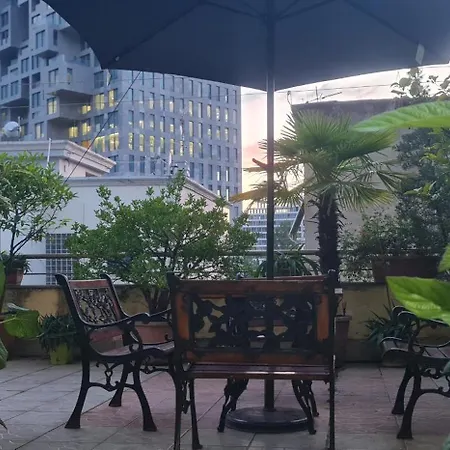 The Bloom Veranda - Elegant Center Retreat * 地拉那