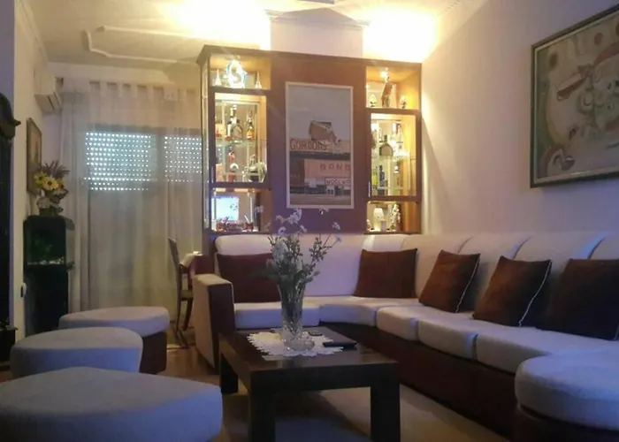 The Bloom Veranda - Elegant Center Retreat * 地拉那