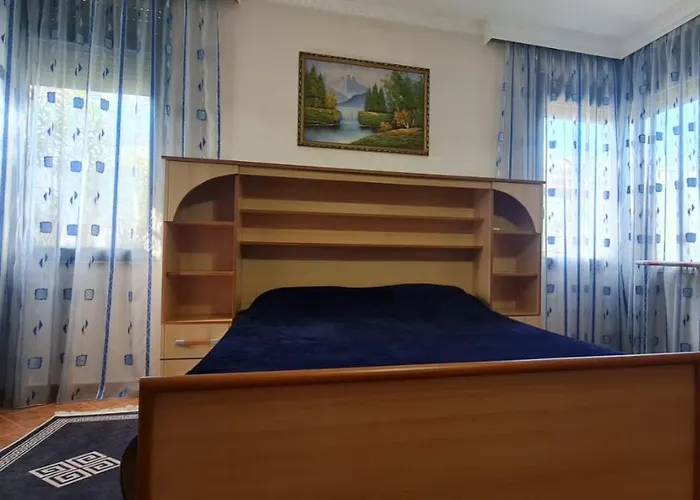 The Bloom Veranda - Elegant Center Retreat 地拉那