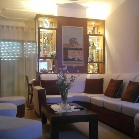 The Bloom Veranda - Elegant Center Retreat * Tirana