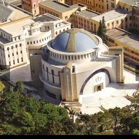 The Bloom Veranda - Elegant Center Retreat Daire *