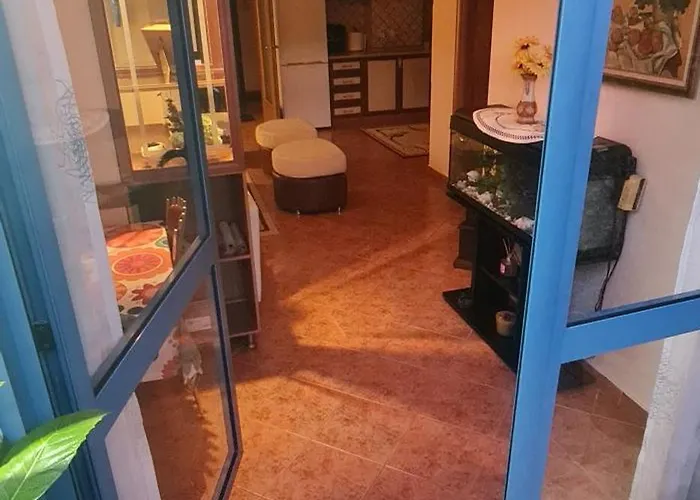 The Bloom Veranda - Elegant Center Retreat * Tirana